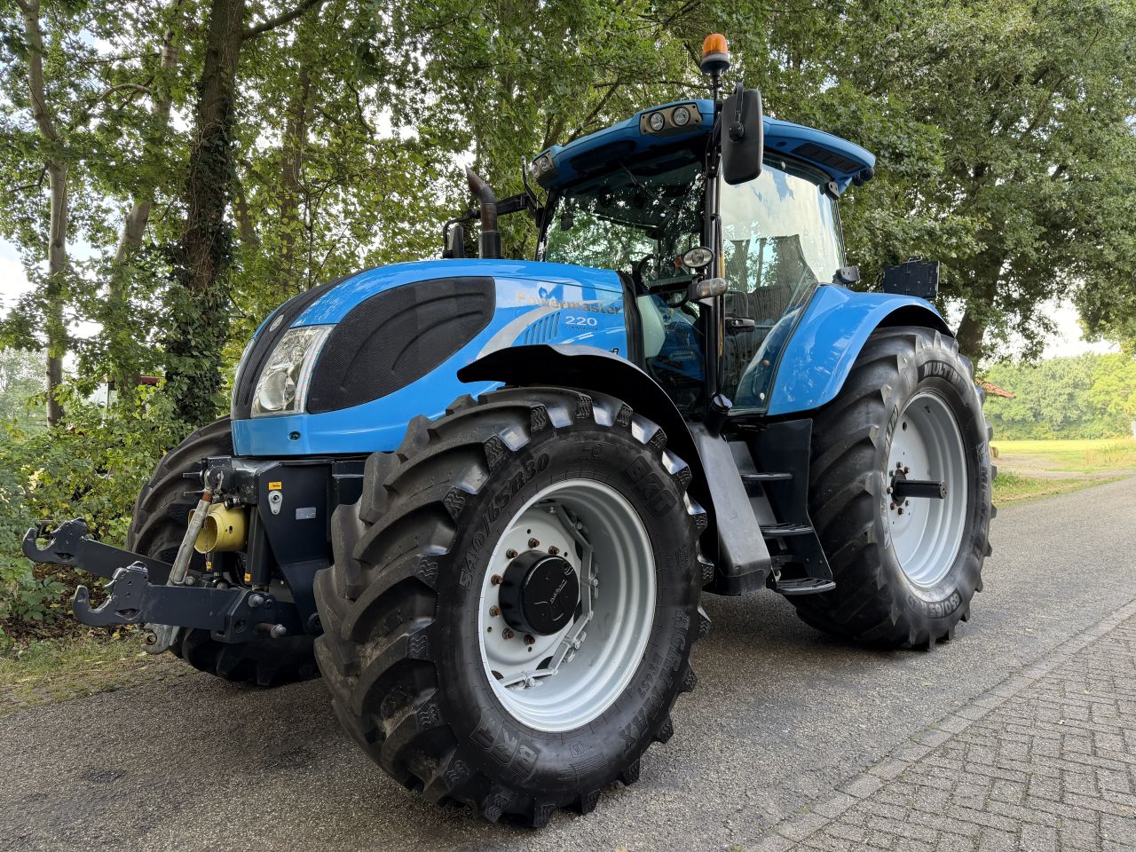 Landini Powermaster 220