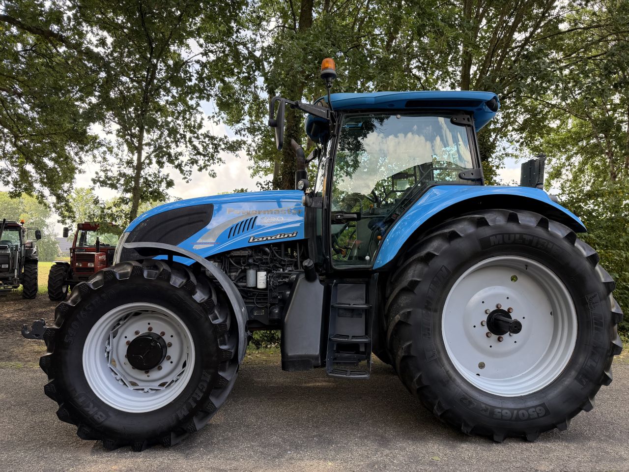 Landini Powermaster 220