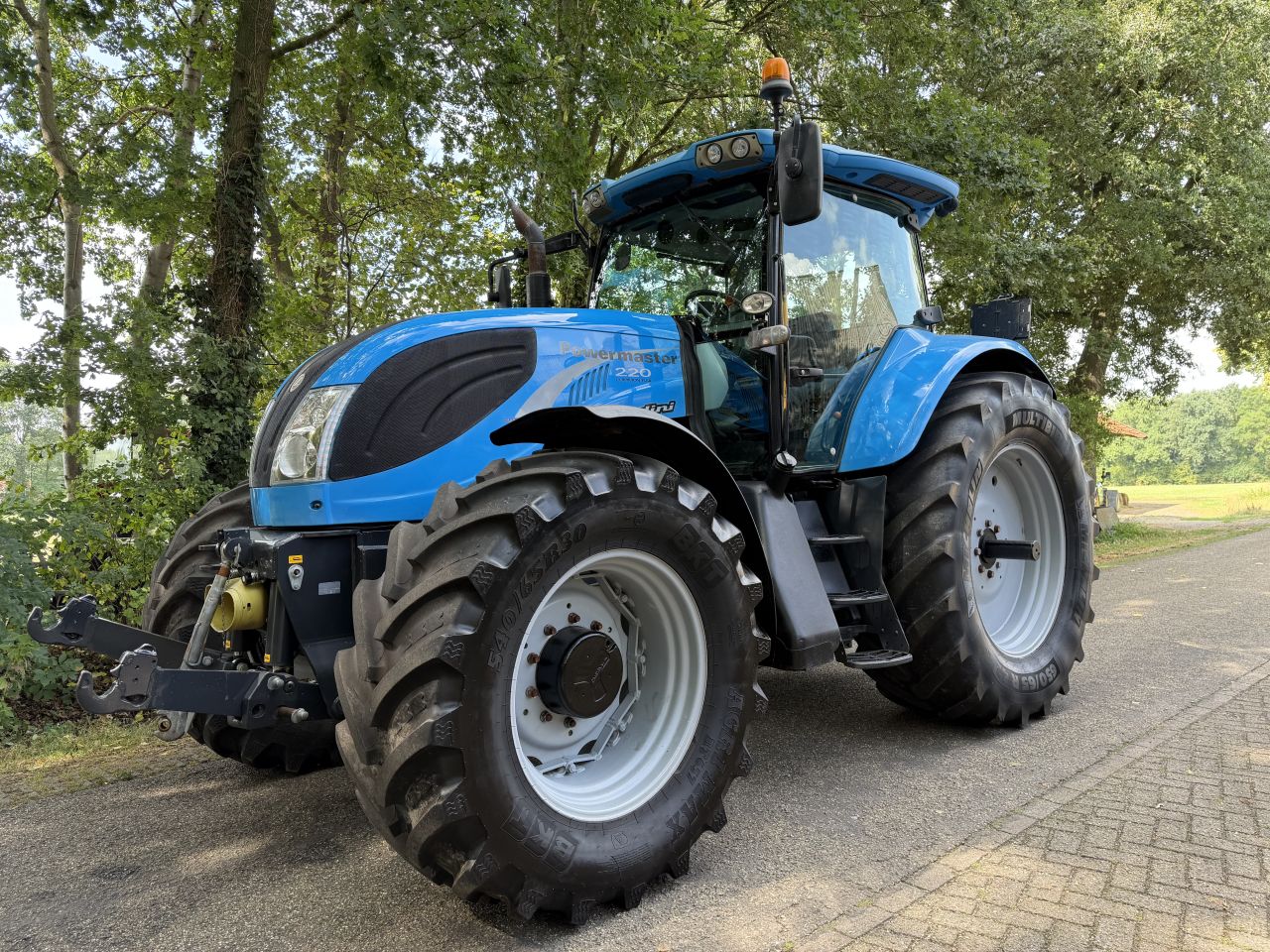 Landini Powermaster 220