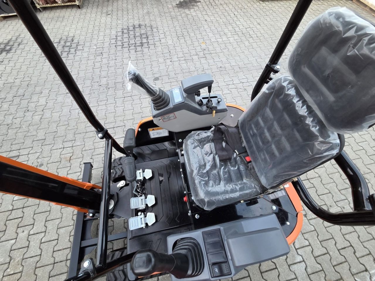Kingway VIP 14, Minibagger mit Knickarm, Lieferung inkl, Ölkühle