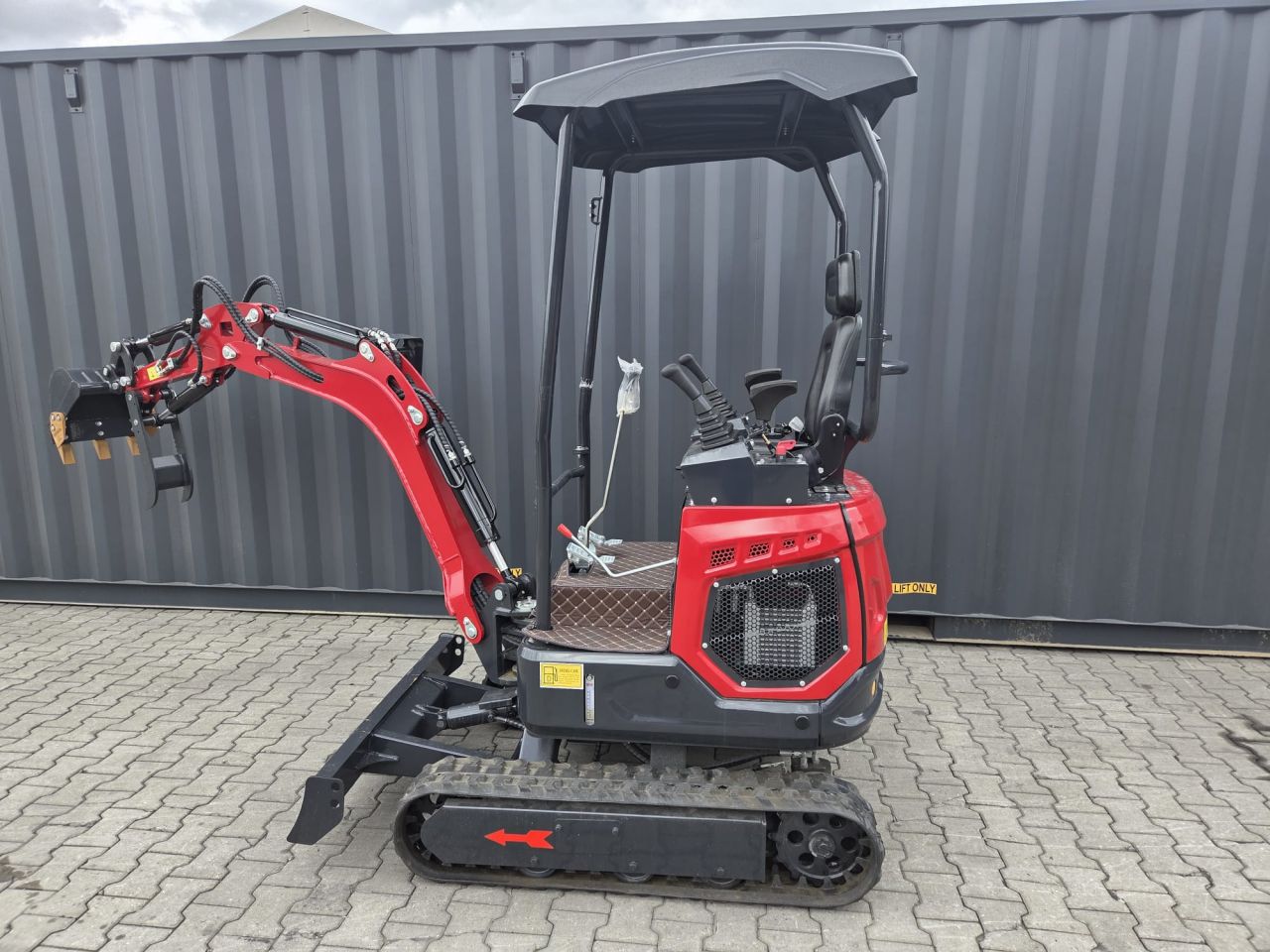 Splinternieuwe Graafmachine Yama S15 Kingway – Direct inzetbaar
