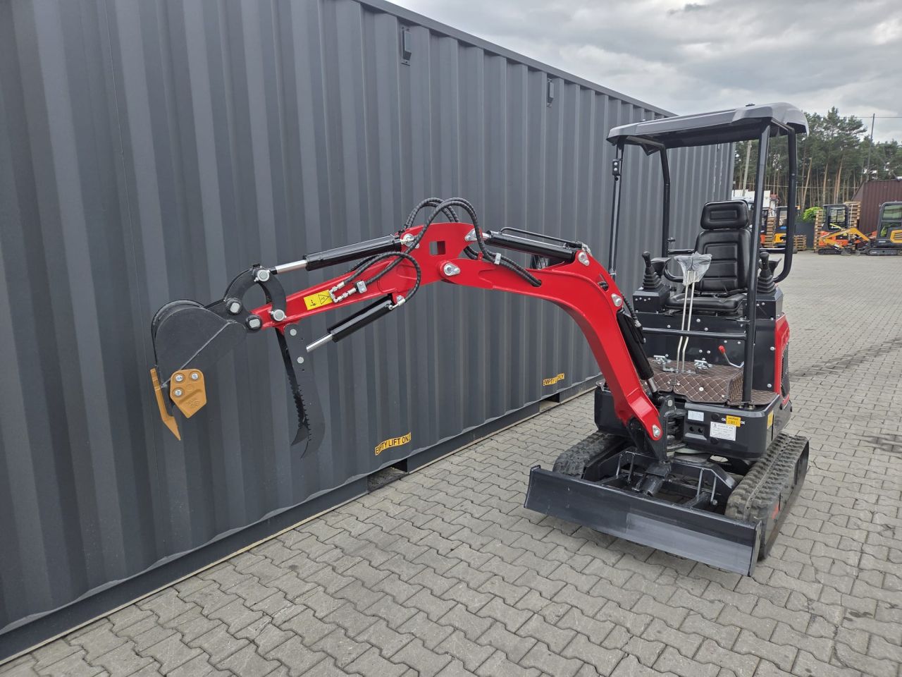 Splinternieuwe Graafmachine Yama S15 Kingway – Direct inzetbaar