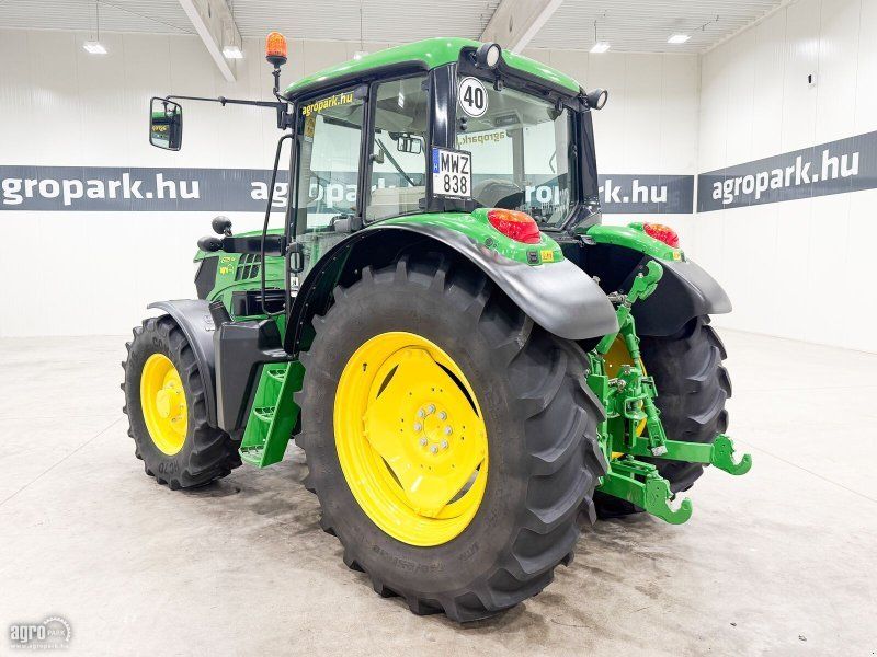 John Deere 6125M