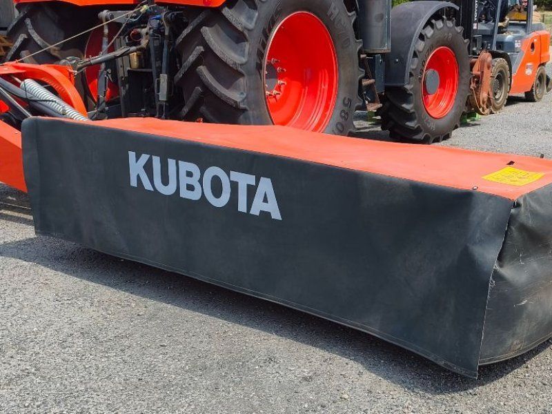 Kubota DM 2028