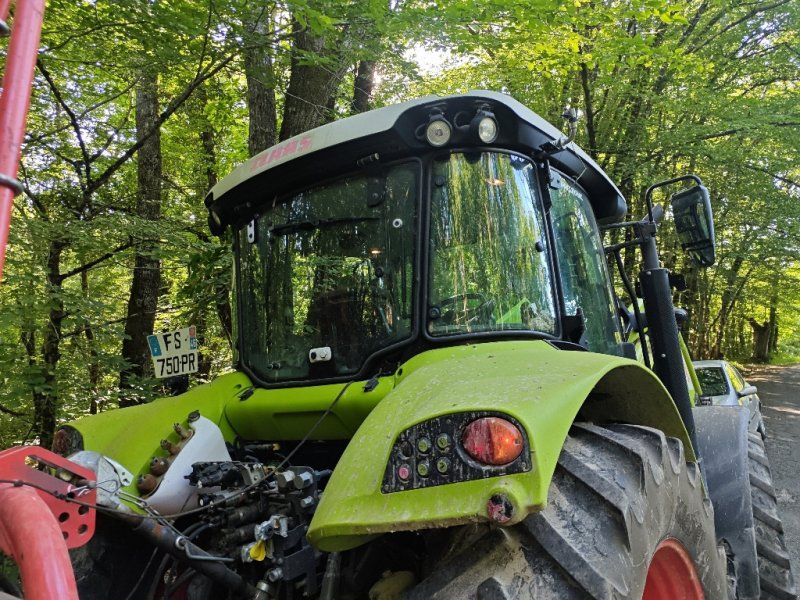 Claas ARION 430 CIS