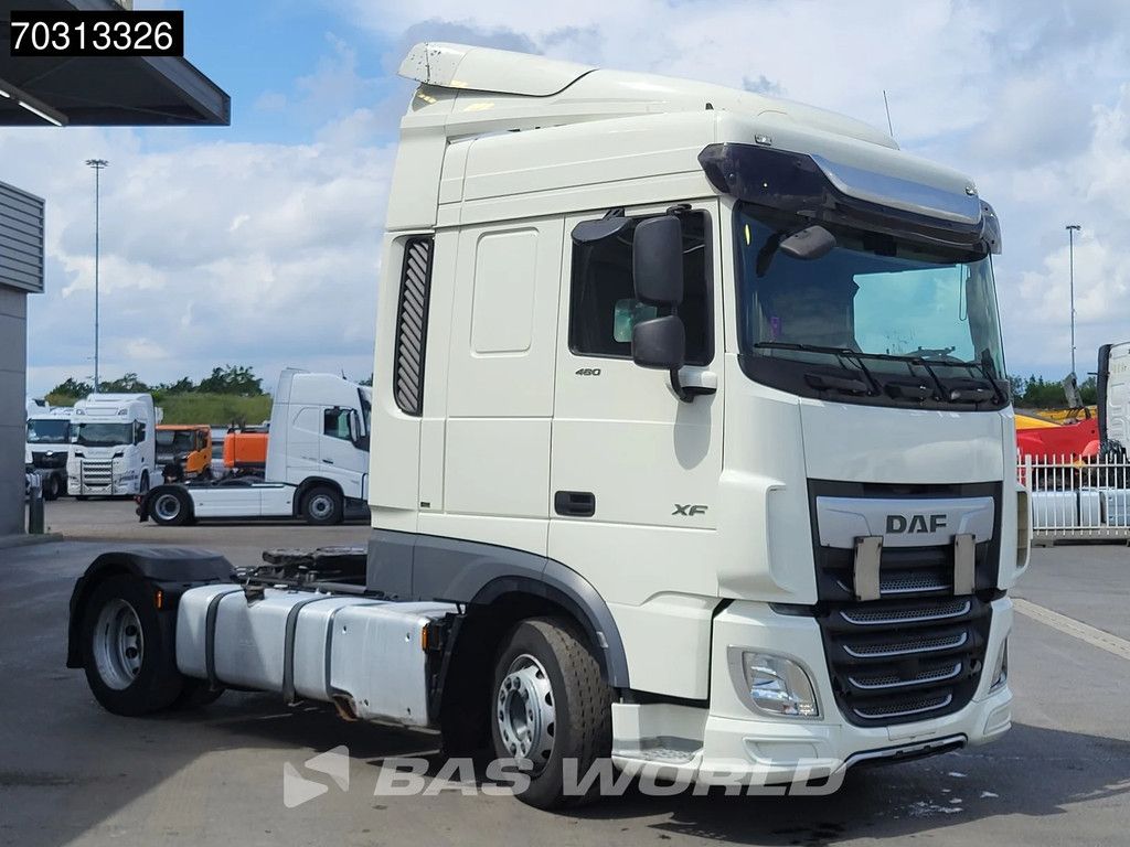 DAF XF 480 4X2 2x Tanks Mega Standklima