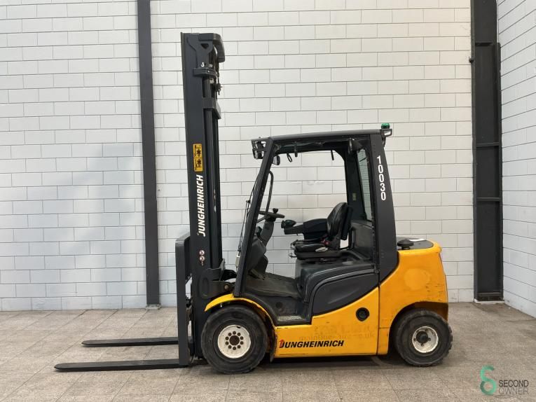 Forklifts Diesel Jungheinrich DFG 25 2015