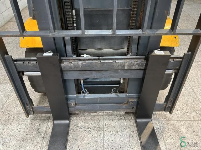 Forklifts Diesel Jungheinrich DFG 25 2015