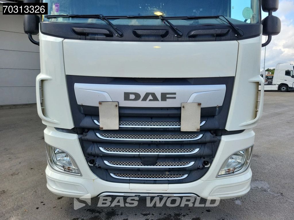 DAF XF 480 4X2 2x Tanks Mega Standklima