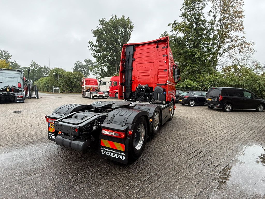 Volvo FH 500 6X2 Globetrotter XL Full Air Alcoa Standairco NL Truck APK/TUV 04-2027