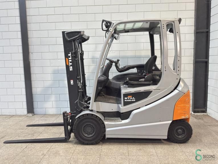 Forklifts Electric Still RX60-25 2020 Hours 461 3+4th Valve