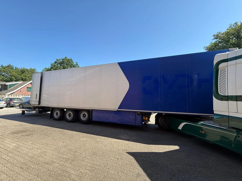 Schmitz Cargobull SKO 24 Thermo King A400 Liftas 2T Laadklep Palletkist 270H 250B NL Trailer
