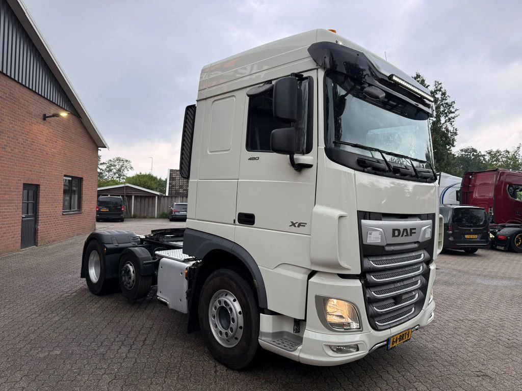 DAF XF 480 6X2 FTP Space Cab Midlift Standairco 430.240KM PTO-Prep NL Truck