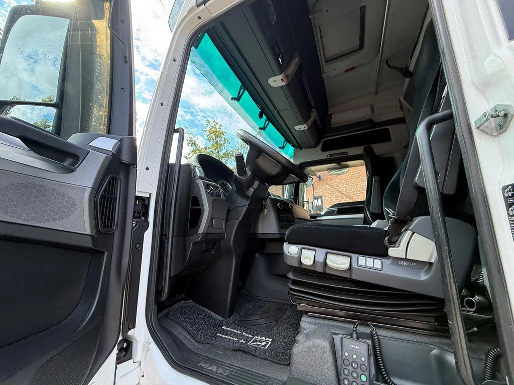 MAN TGX 18.440 XXL 2X Tank Smarttacho Standairco NL truck APK/TUV 02-2027