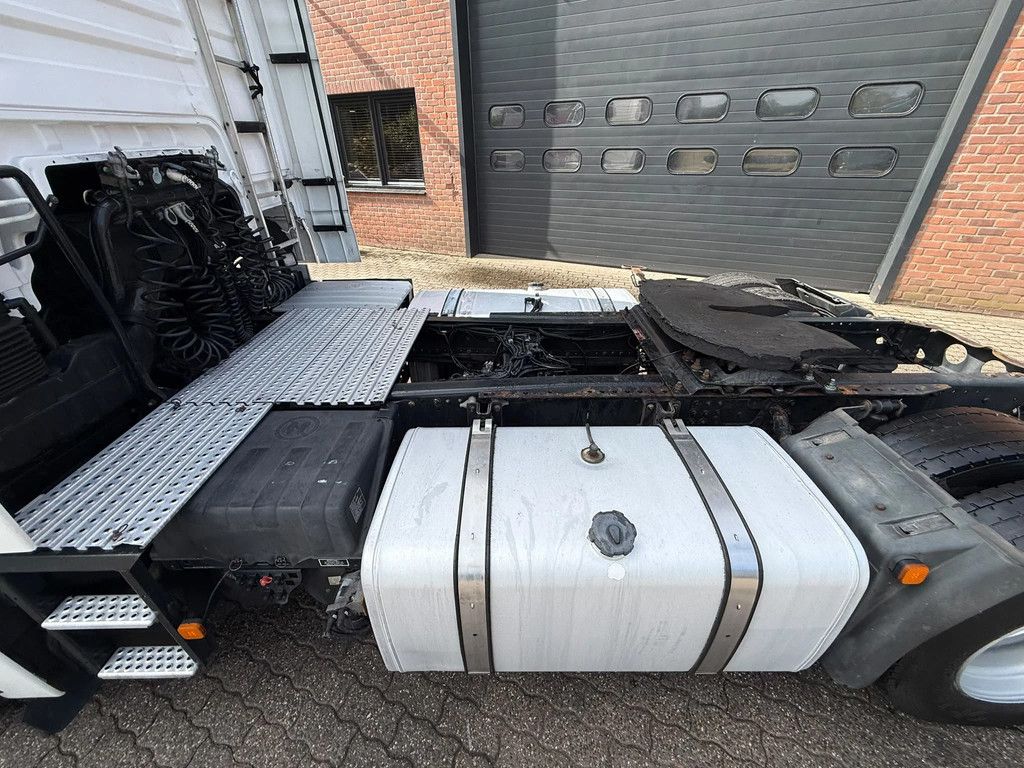 MAN TGX 18.440 XXL 2X Tank Smarttacho Standairco NL truck APK/TUV 02-2027
