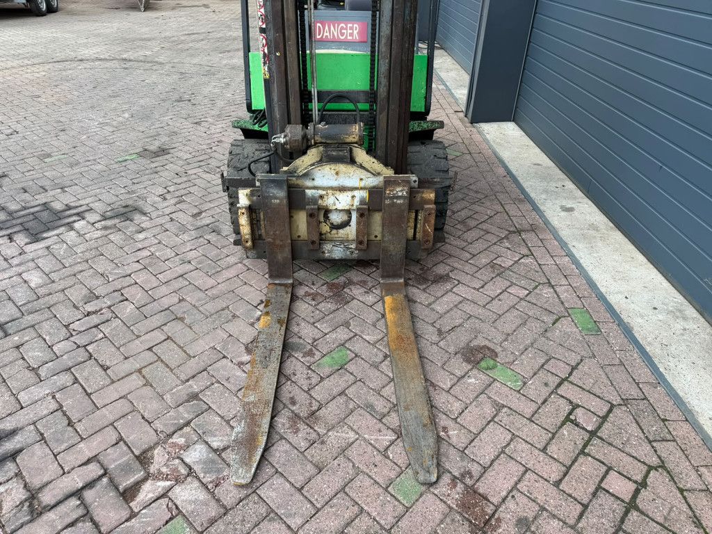 CESAB GRAGO 250