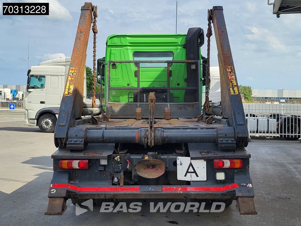 Mercedes Antos Antos 1843 4X2 14 tons Hyvalift skiploader Automatic Euro 6