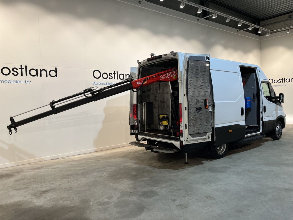 Iveco DAILY, 50C18 L3H3 180 PK Automaat Servicebus / Sortimo Inrichting / Fassi Kraan / GVW 5.200 KG / Luchtvering / Trekhaak 3500 KG / Euro 6 / Airco / Cruise Control / 220V. / Camera