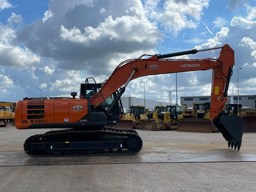 Hitachi ZX220LC-5G