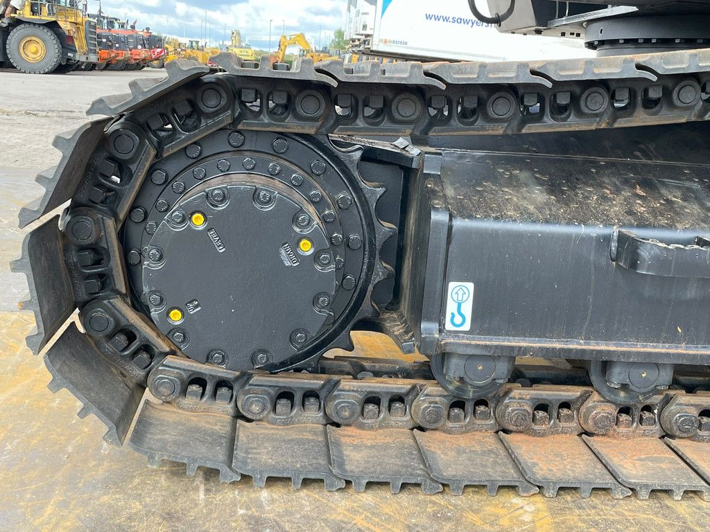 Hitachi ZX220LC-5G