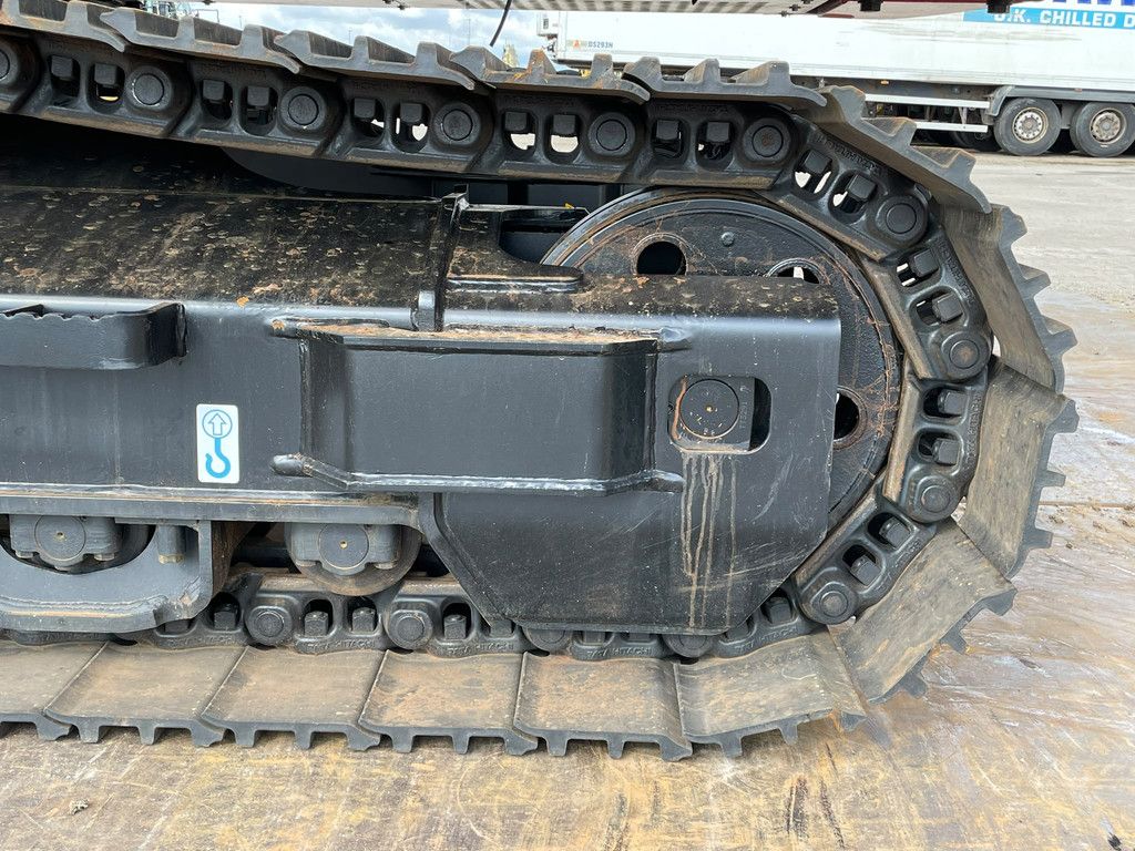 Hitachi ZX220LC-5G