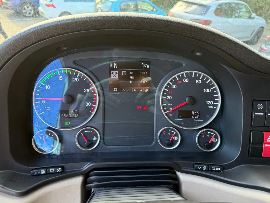MAN TGX 18.460 XLX 2X Tank 556.071KM!