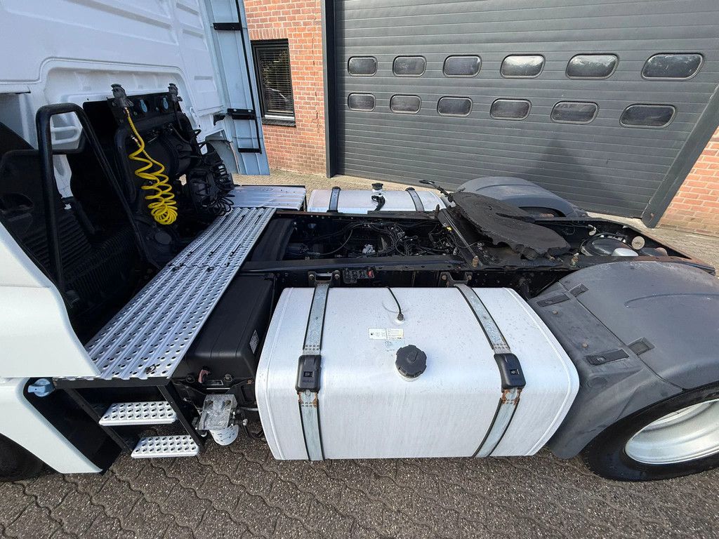 MAN TGX 18.460 XLX 2X Tank 556.071KM!