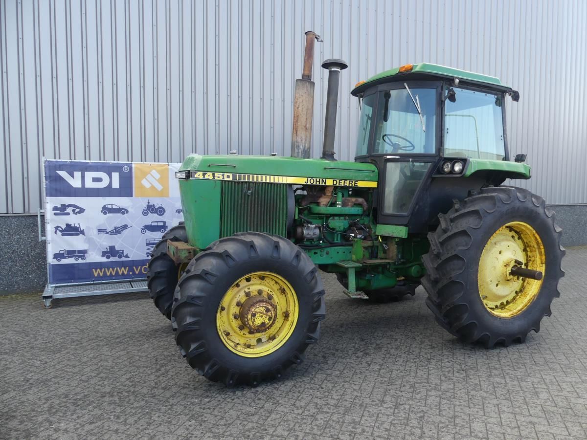 John Deere 4450 4WD