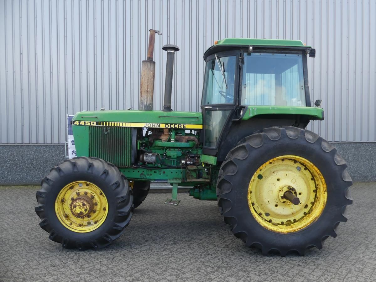 John Deere 4450 4WD