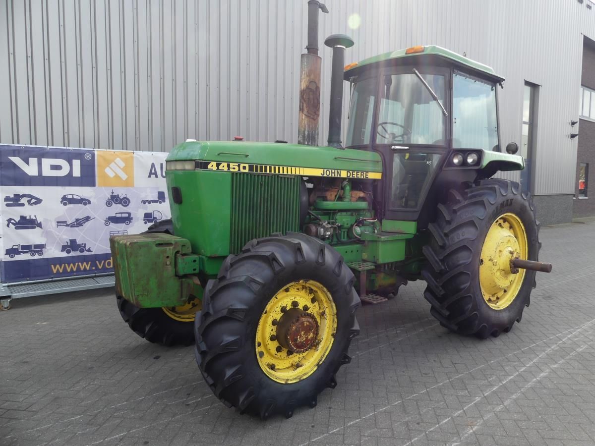 John Deere 4450 4WD