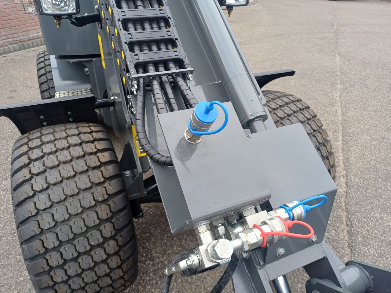 WCM TL2511E elektrische minishovel shovel