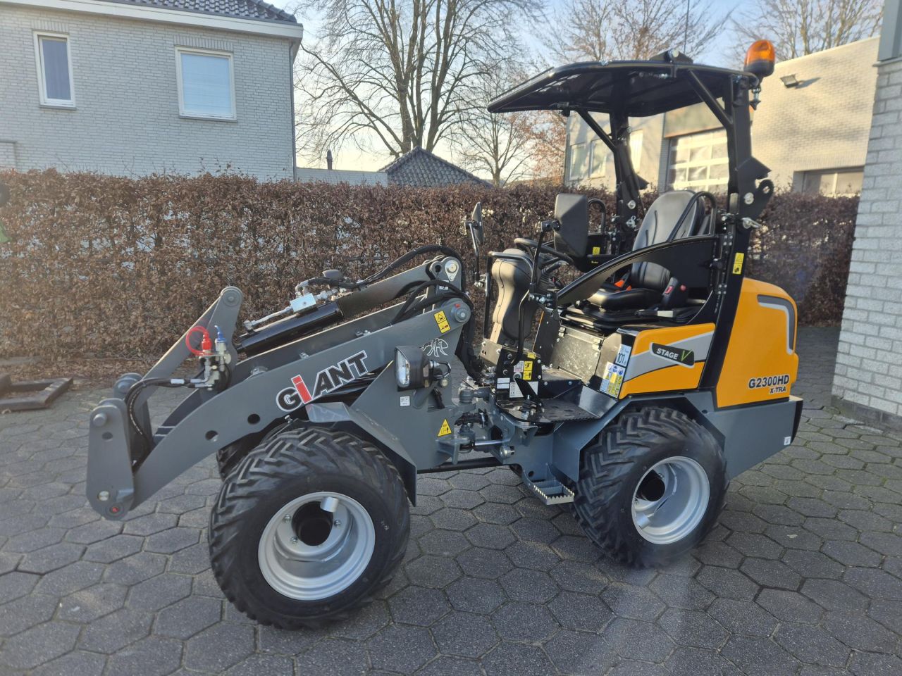 Nieuwe Giant G2300 HD-Extra