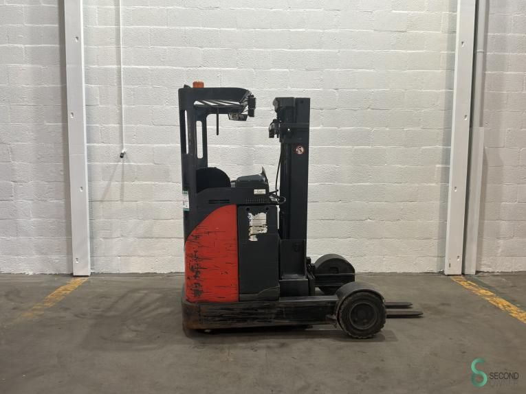 Schubmaststapler Elektrisch Linde R16G 2013