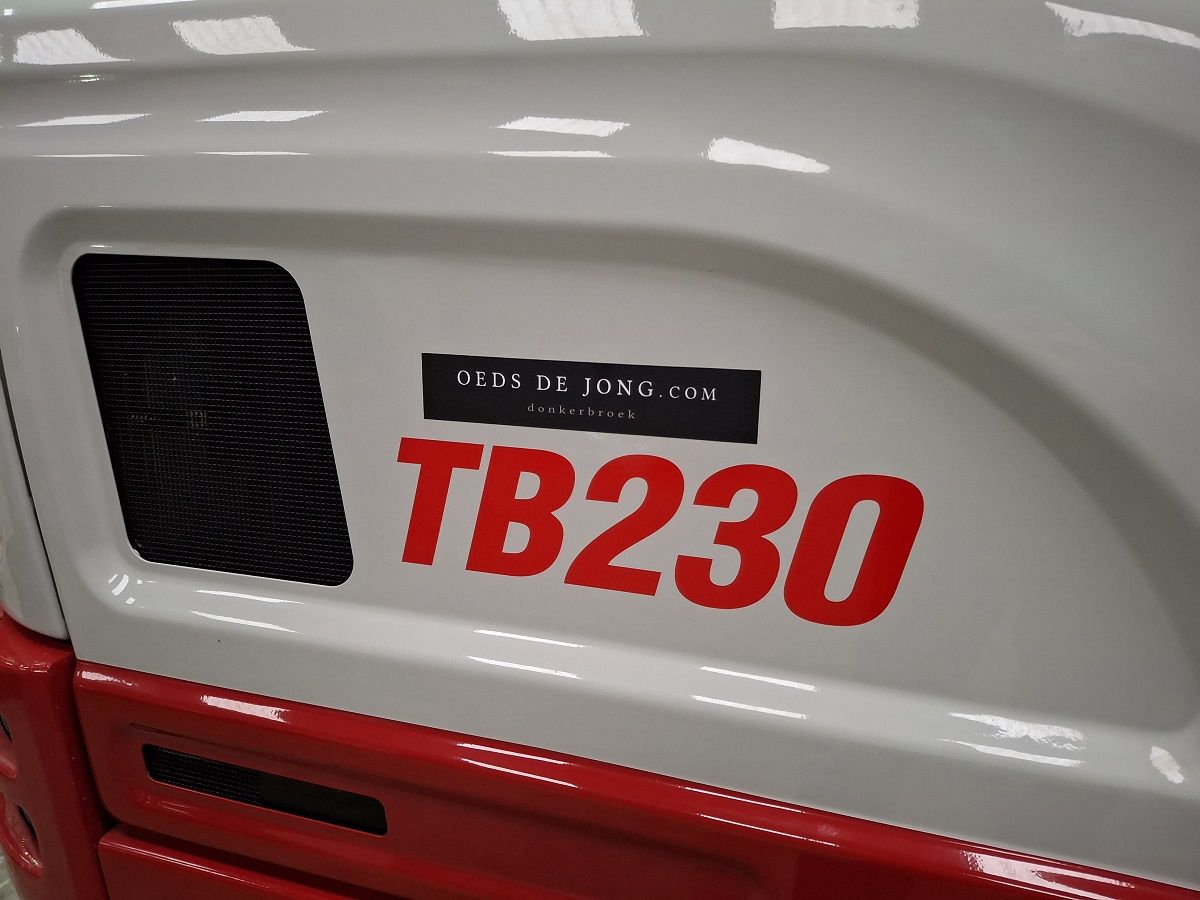 Takeuchi TB230, minigraver, minikraan, BJ2026, 2 stuks, Nieuw!