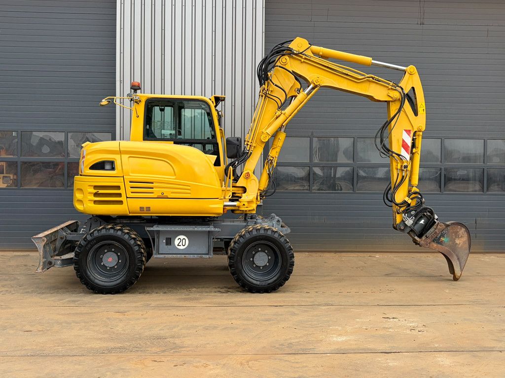 Takeuchi TB295W-1