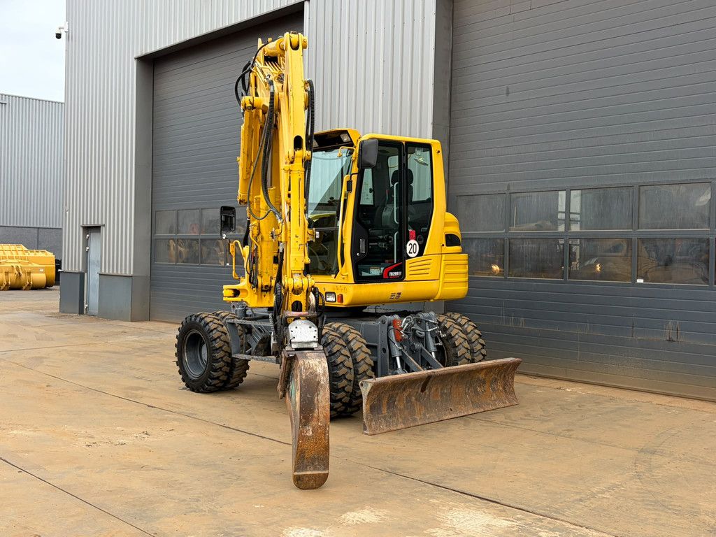 Takeuchi TB295W-1