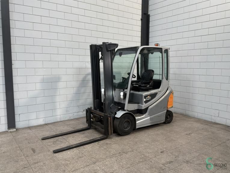 Heftrucks Elektrisch Still RX60-25 2021 Urenstand 5441