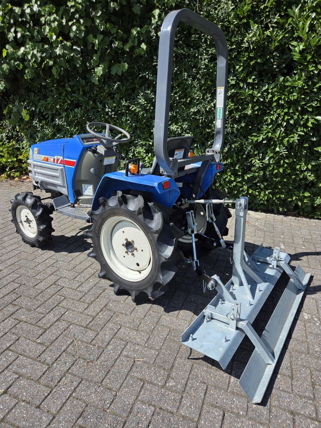 Iseki TM 17