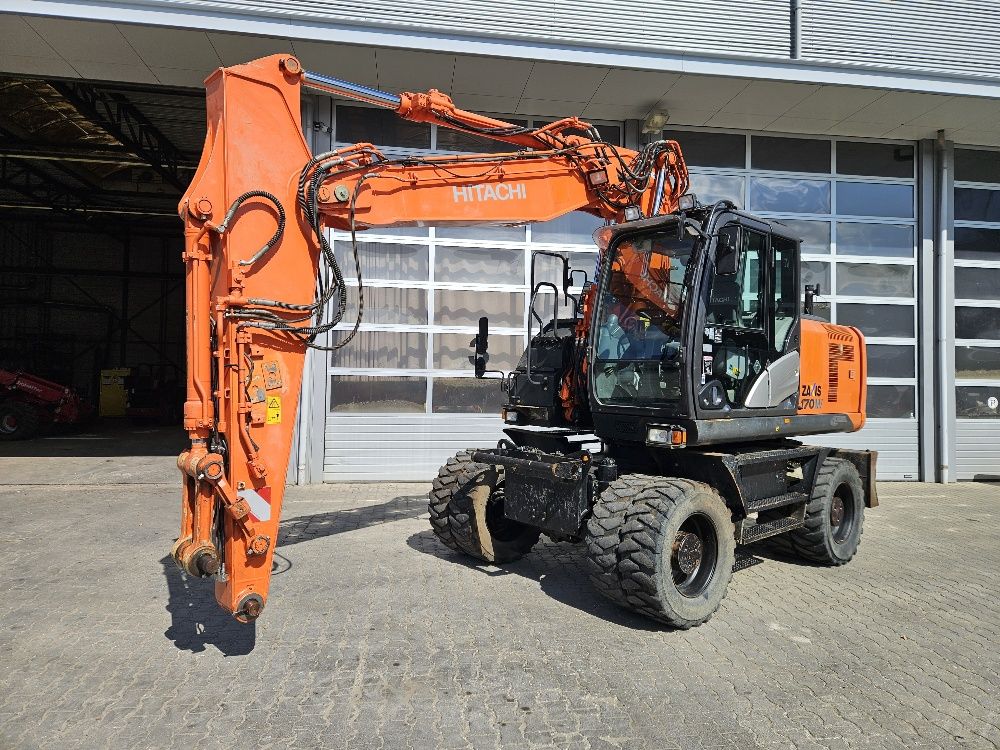 Hitachi ZX170W-5