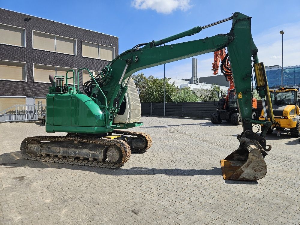 Hitachi ZX135US-6