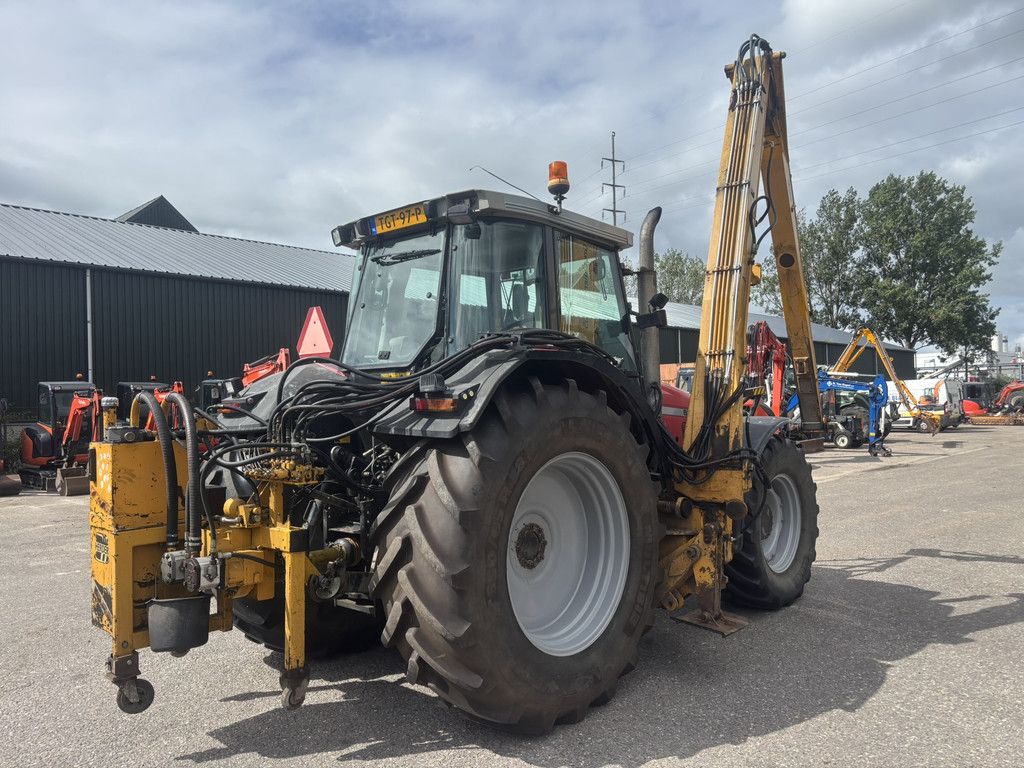 MASSEY FERGUSON 6270