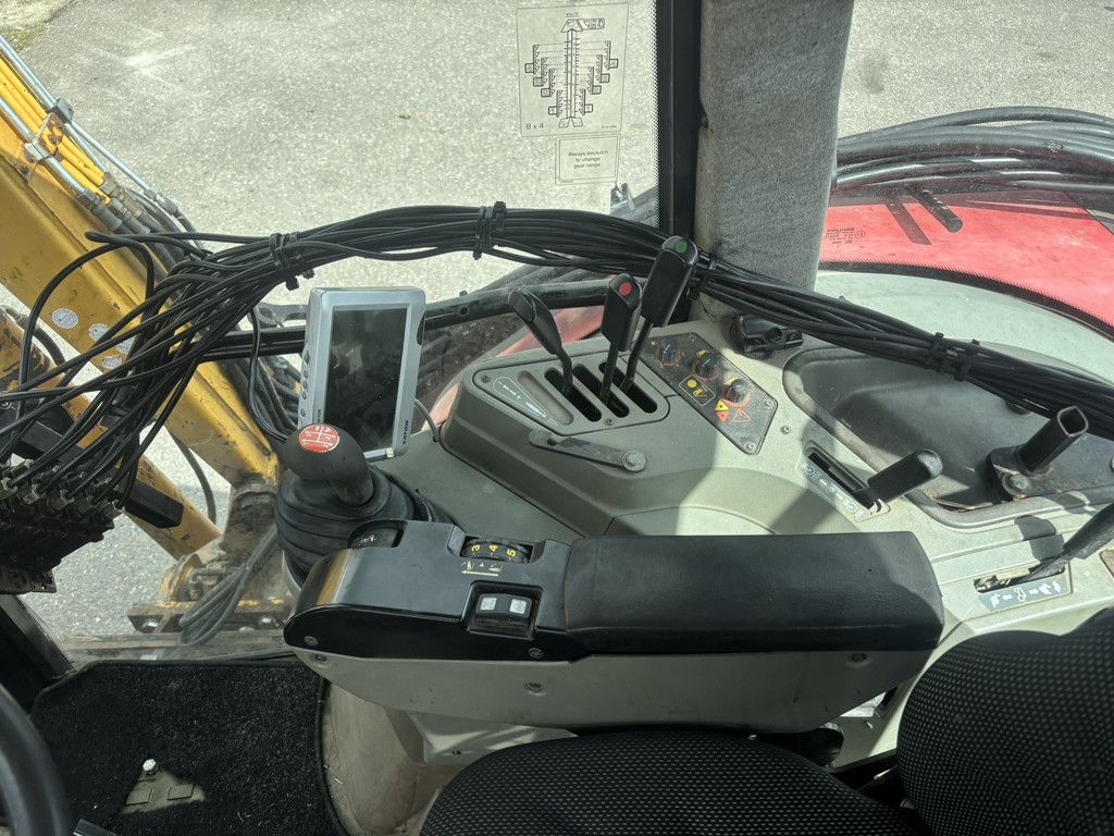 MASSEY FERGUSON 6270