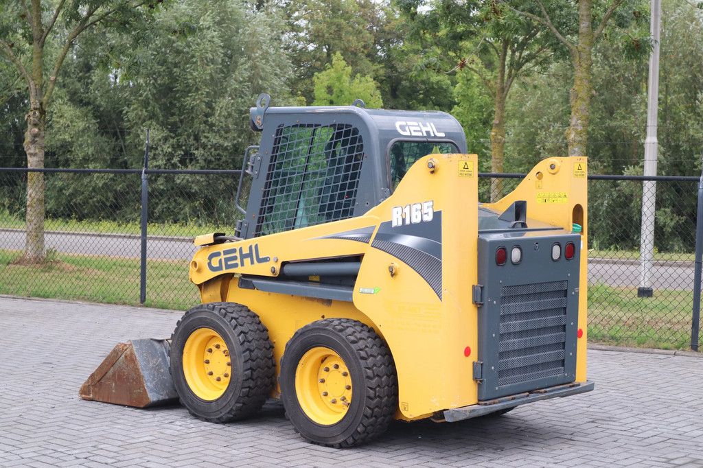 Gehl R165 | BUCKET | HIGHFLOW | GOOD TIRES