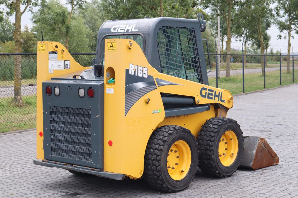 Gehl R165 | BUCKET | HIGHFLOW | GOOD TIRES