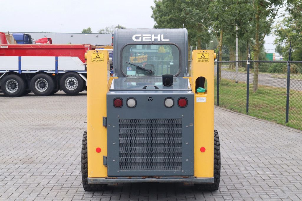 Gehl R165 | BUCKET | HIGHFLOW | GOOD TIRES