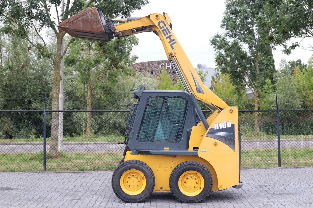 Gehl R165 | BUCKET | HIGHFLOW | GOOD TIRES