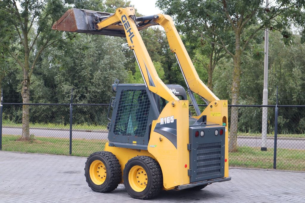 Gehl R165 | BUCKET | HIGHFLOW | GOOD TIRES