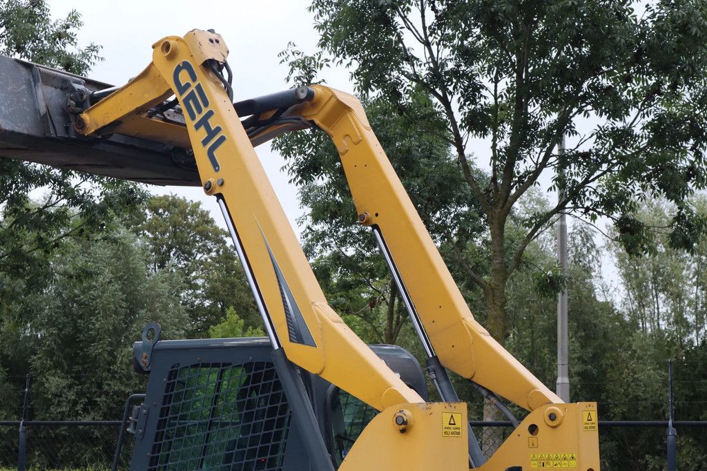 Gehl R165 | BUCKET | HIGHFLOW | GOOD TIRES