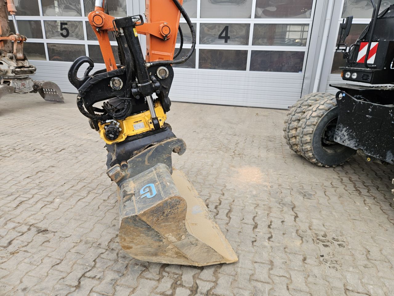 Hitachi ZX150W-7