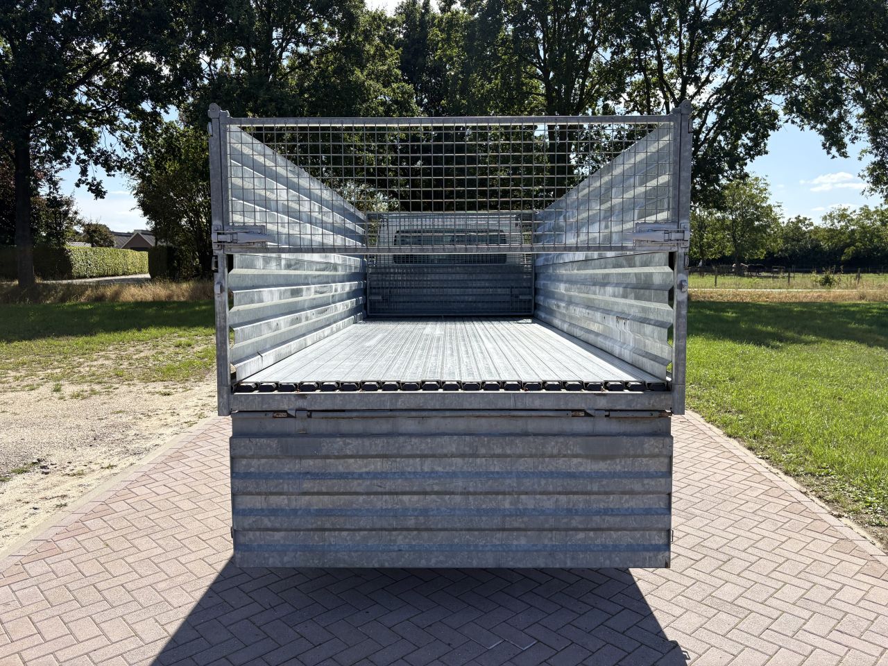 Be trekker iveco 40C15 clixtar schuifvloer N1